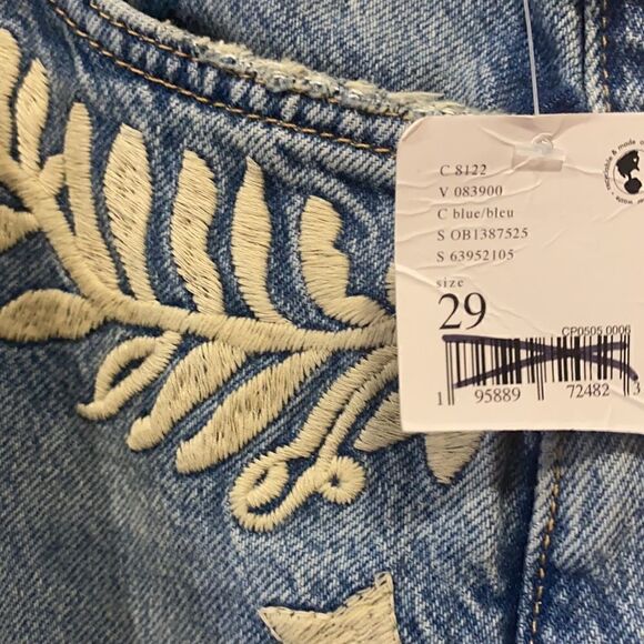 WE THE FREE BREN EMBROIDERED BOYFRIEND JEANS NEW NWT - Picture 8 of 16